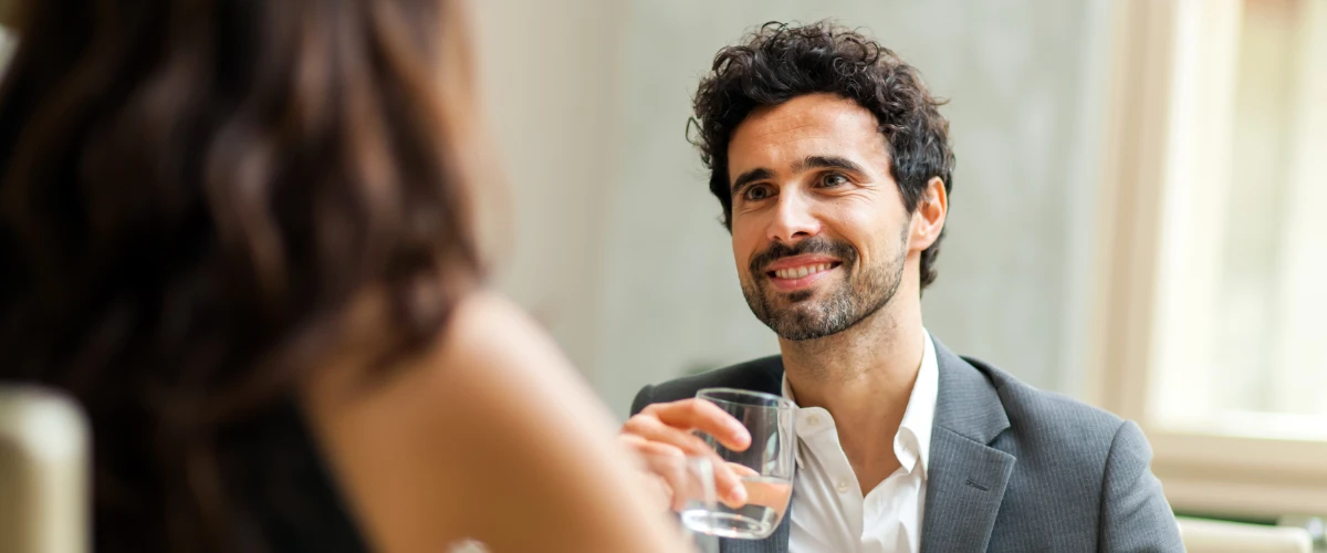 женится на французе